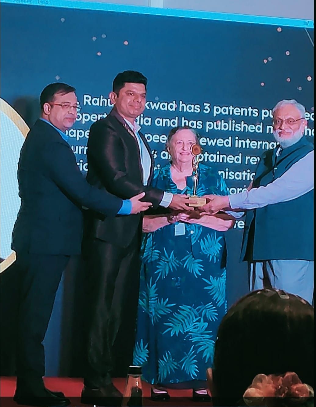 Research Scholar Award